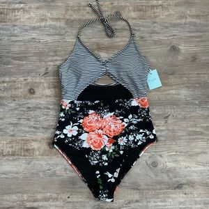 One Piece bathing suit
